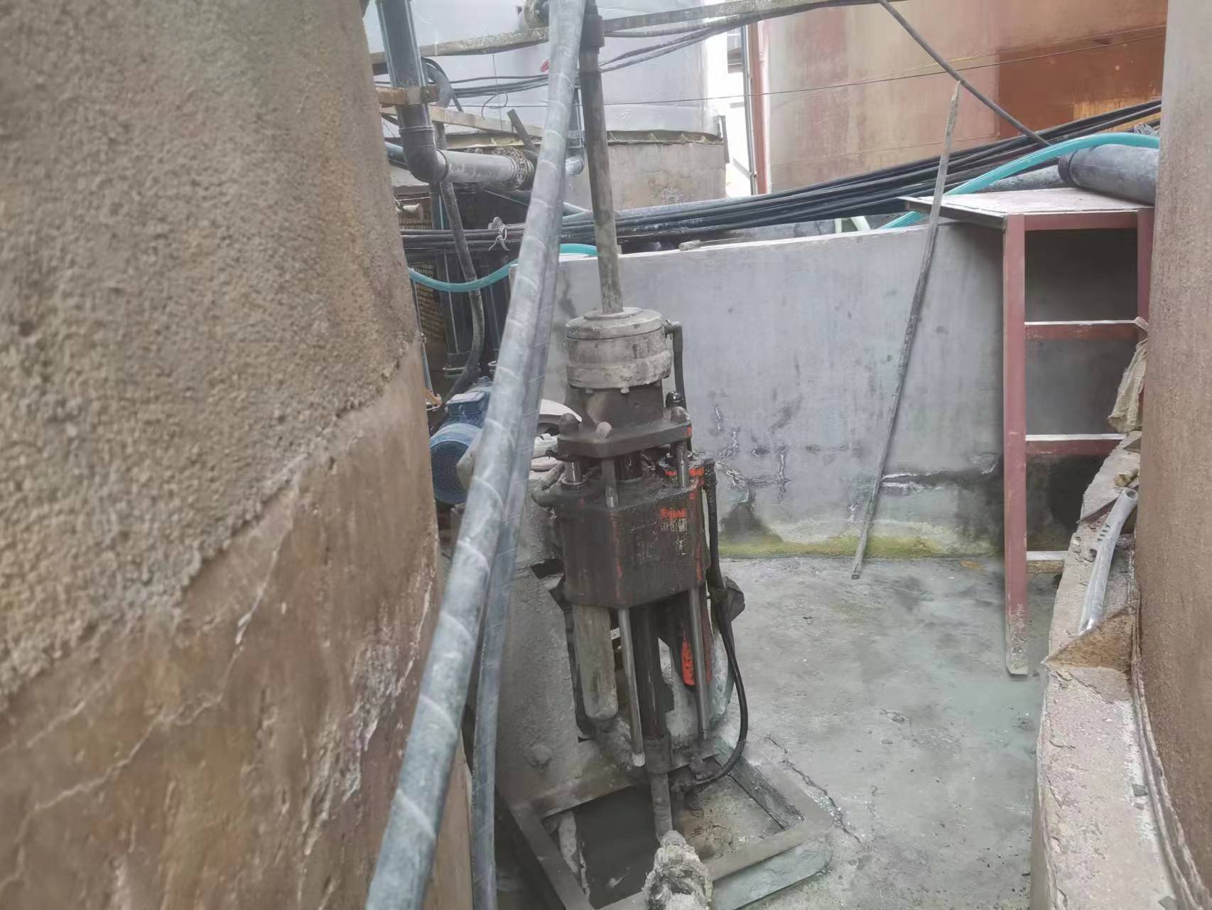 扎鲁特房屋下沉注浆